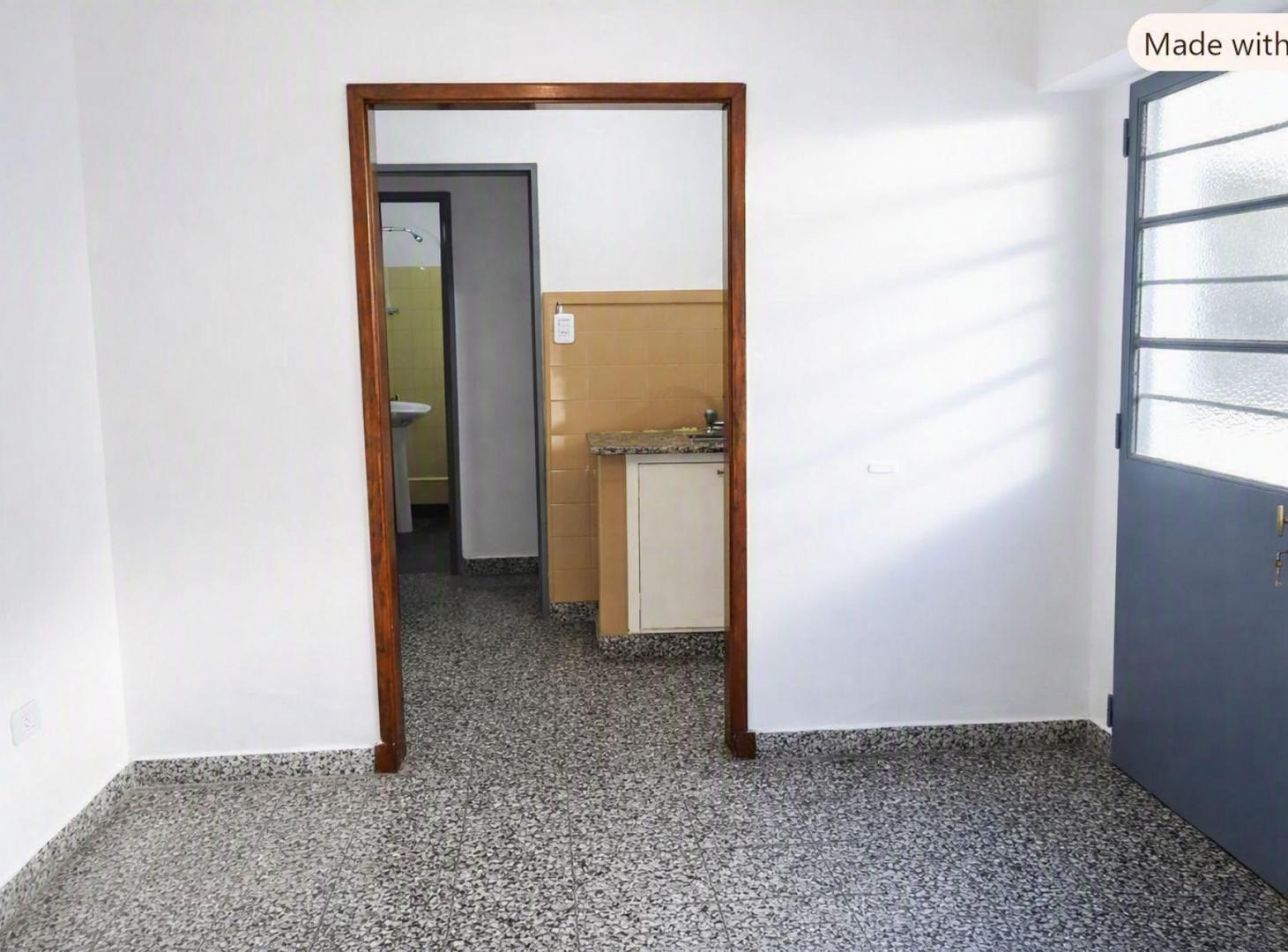 Foto de ALQUILER DE PH EN PLANTA BAJA DE 1 DORMITORIO, imagen 3