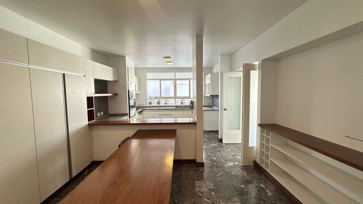 Foto de Departamento en alquiler en La Plata, imagen 1