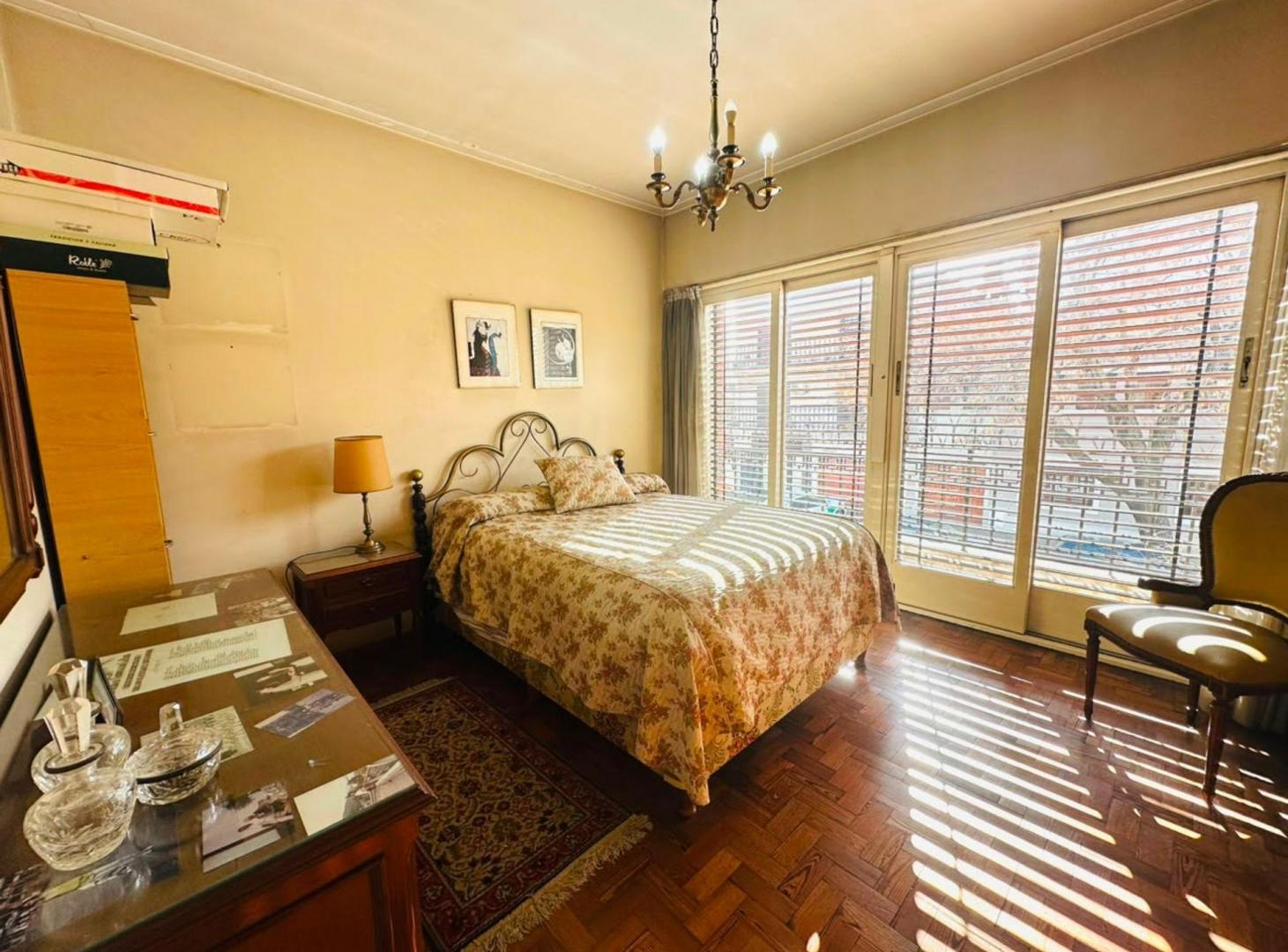 Foto de CASA EN VENTA EN LA PLATA, imagen 2