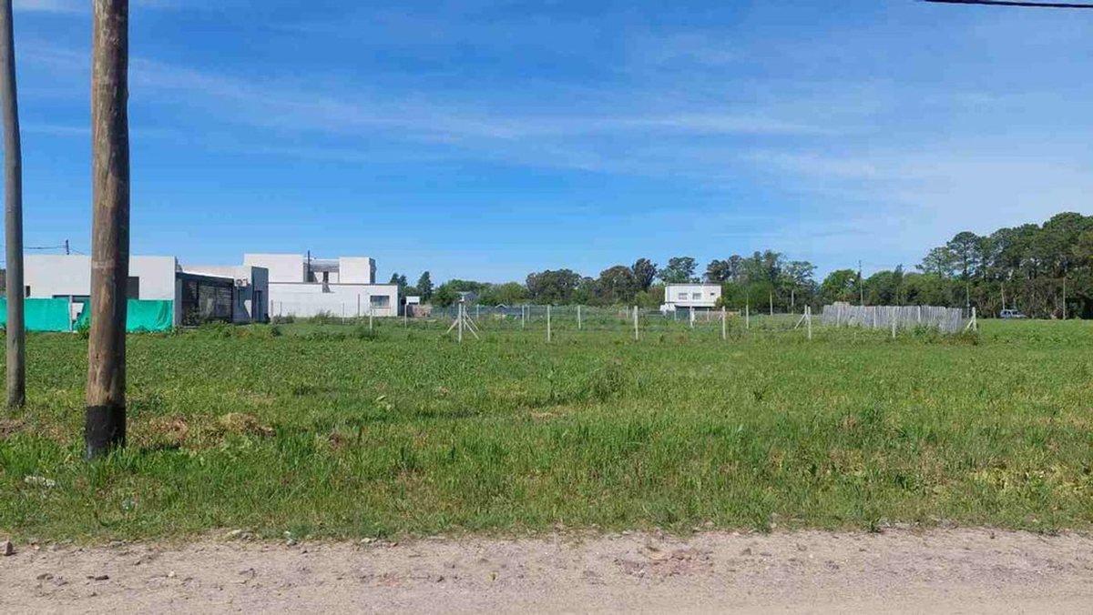 Foto de TERRENO EN VENTA EN LA PLATA GORINA, imagen 3