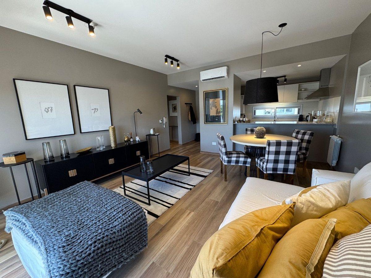 Foto de VENTA DEPARTAMENTO 1 DORMITORIO LA PLATA EN CASCO, imagen 2