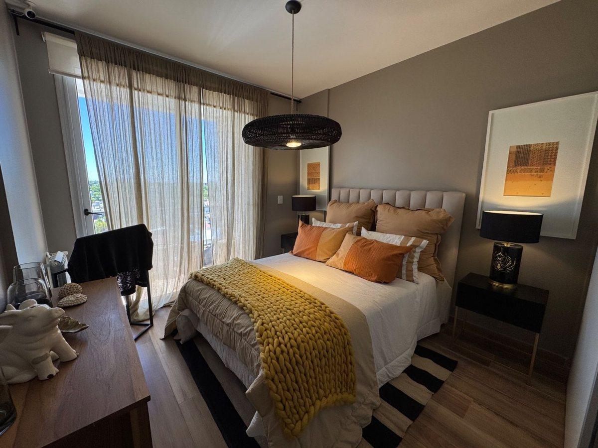 Foto de VENTA DEPARTAMENTO 1 DORMITORIO LA PLATA EN CASCO, imagen 4