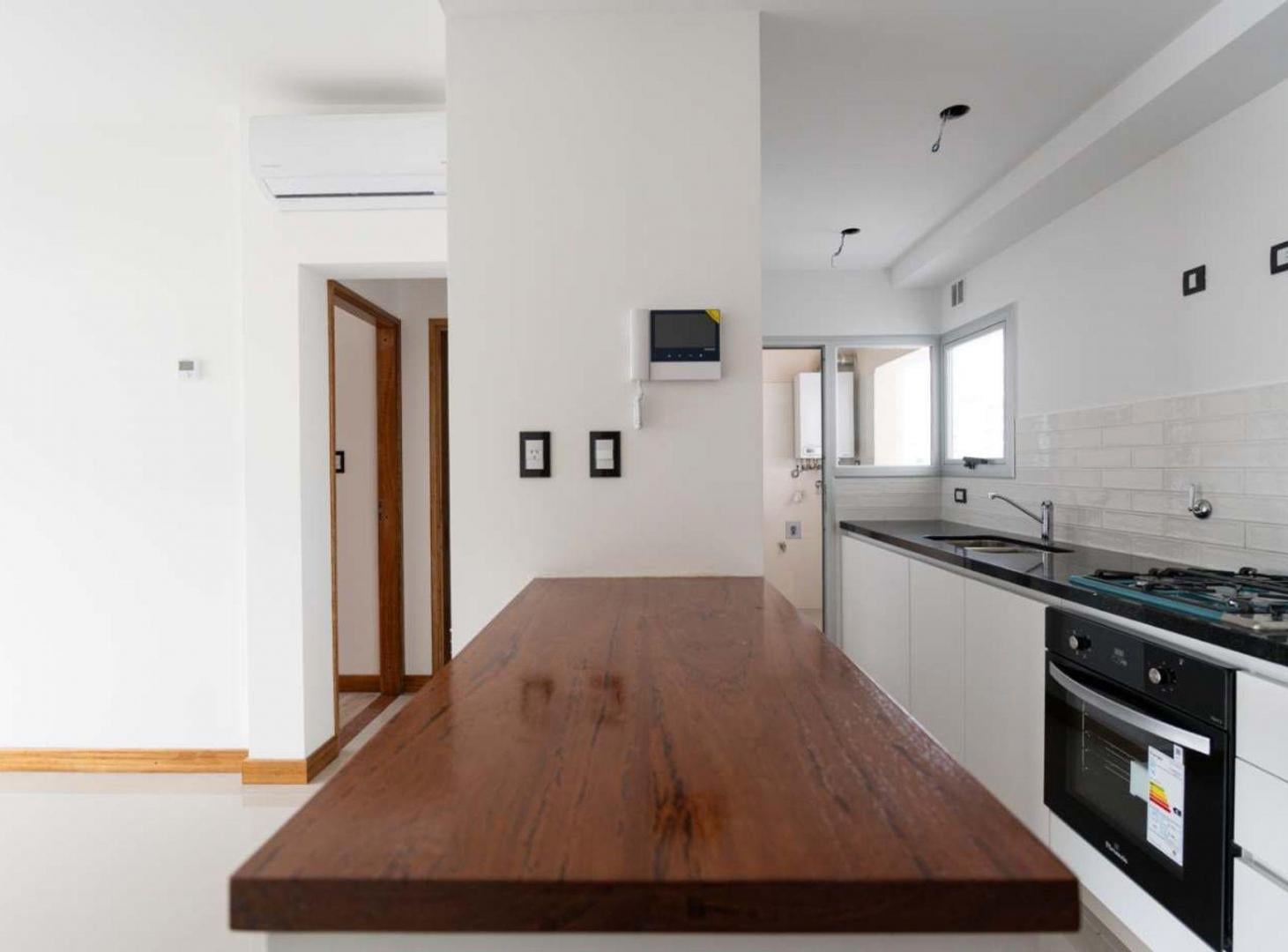 Foto de Departamento de un dormitorio en venta en La Plata, imagen 3
