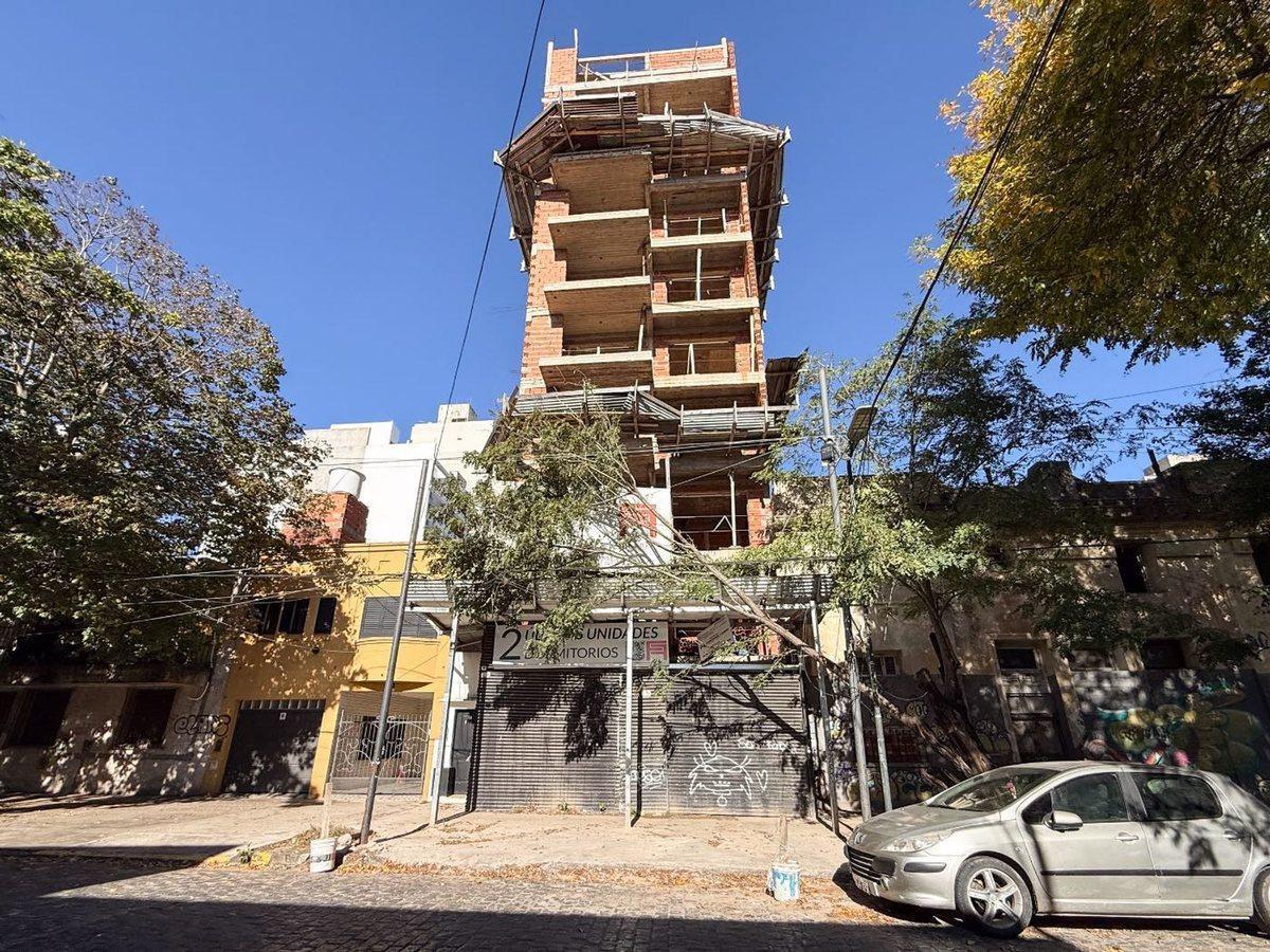Foto de DEPARTAMENTO EN VENTA LA PLATA, imagen 2