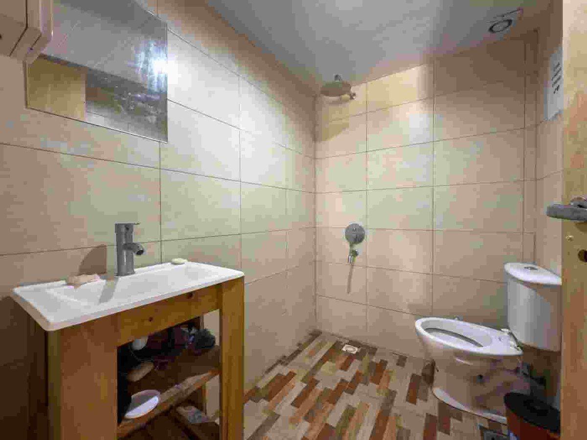 Foto de Casa destinada a pensión en venta en La Plata, imagen 4