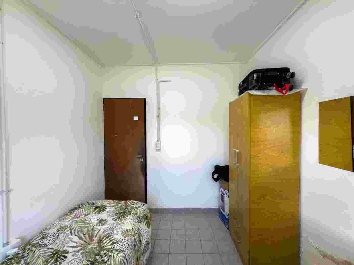 Foto de Casa destinada a pensión en venta en La Plata, imagen 3
