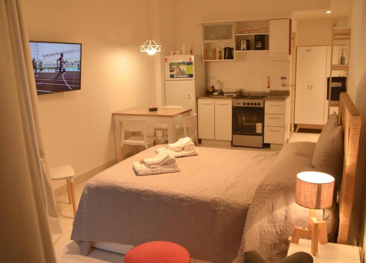 Foto de MONOAMBIENTE EN VENTA EN MONSERRAT CON JARDIN, imagen 1