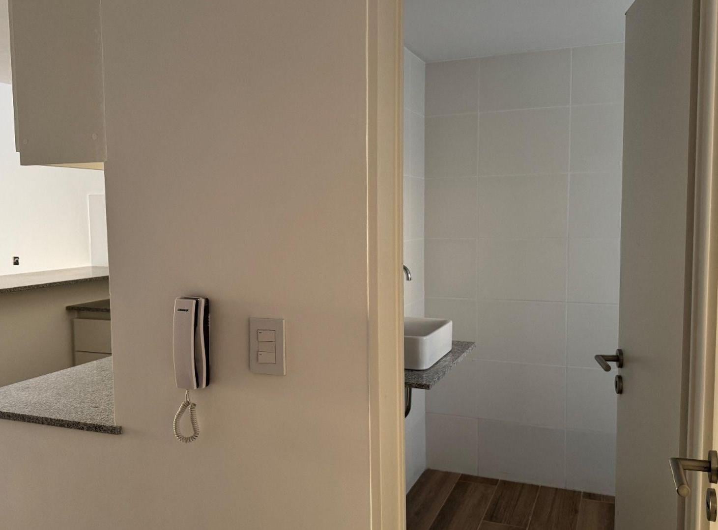 Foto de VENTA DEPARTAMENTO MONOAMBIENTE EN LA PLATA, imagen 3
