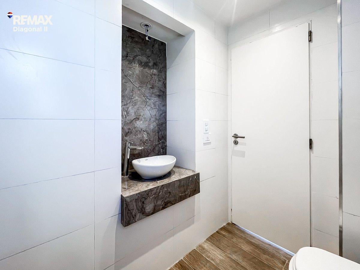 Foto de Departamento en venta La Plata, imagen 2