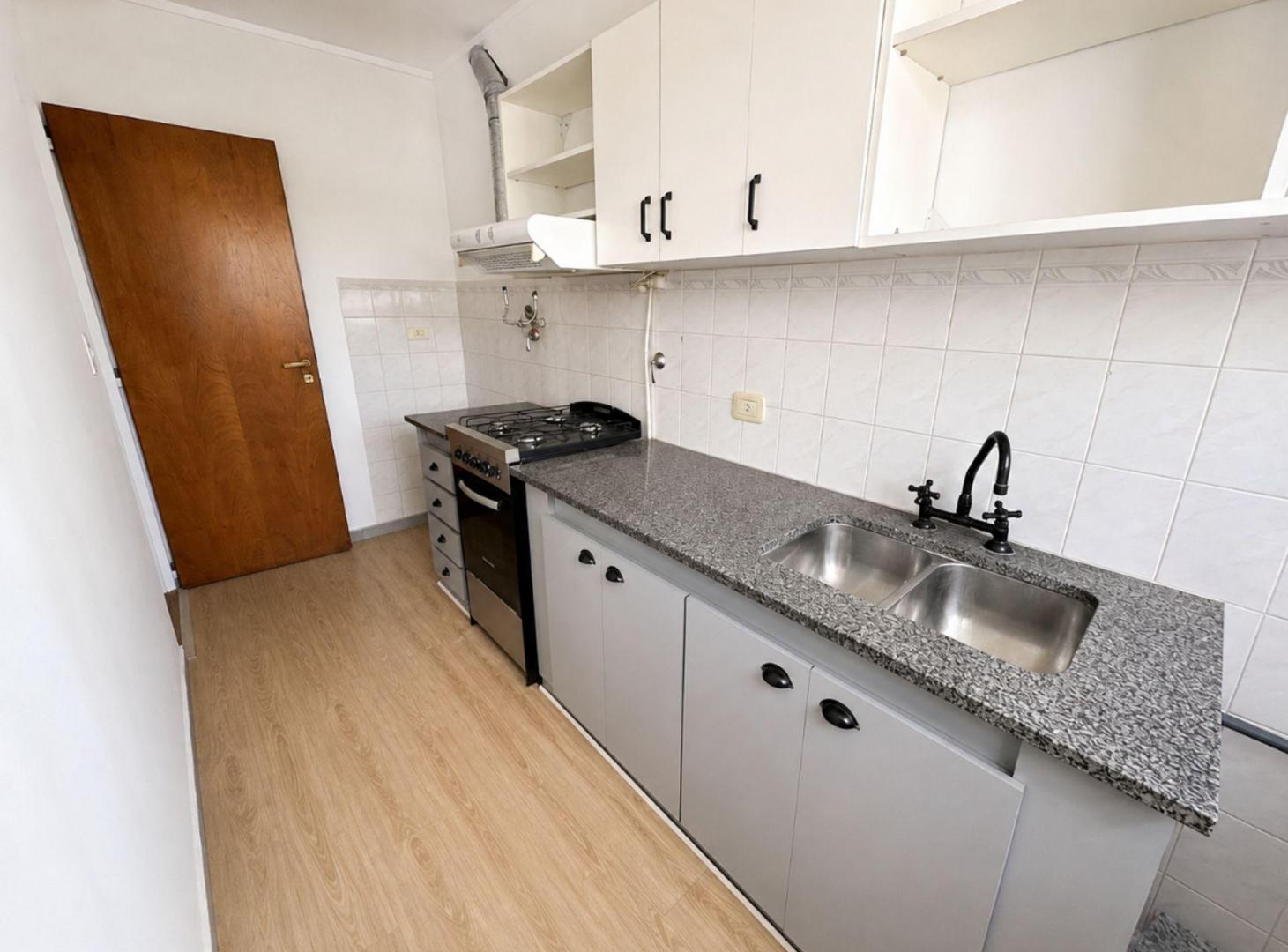 Foto de DEPARTAMENTO EN VENTA LA PLATA, imagen 3