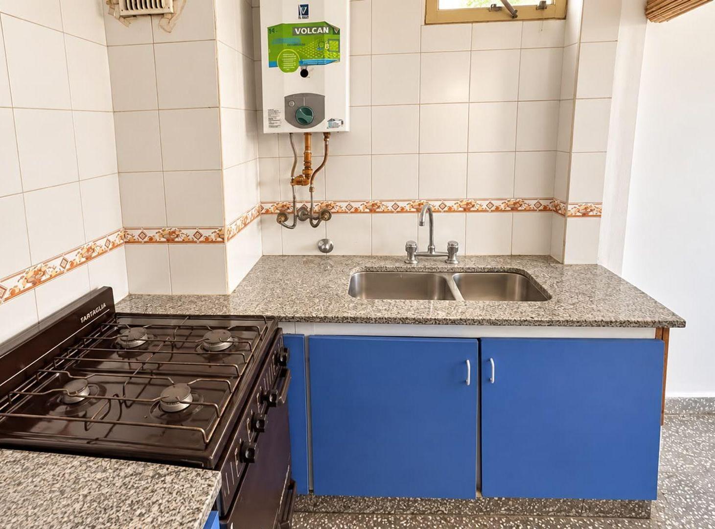 Foto de VENTA DEPARTAMENTO EN LA PLATA, imagen 2
