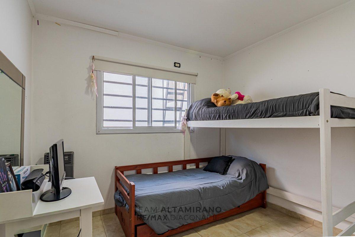 Foto de CASA EN VENTA 2 DORMITORIOS, imagen 2