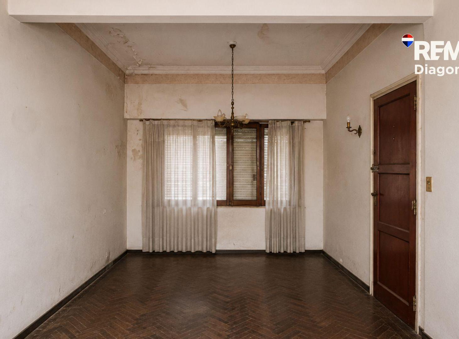 Foto de CASA A REFACCIONAR EN VENTA EN LA PLATA, imagen 1