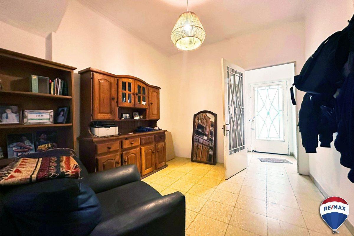 Foto de PH en VENTA 3 dorm., parque y pileta en La Plata, imagen 2