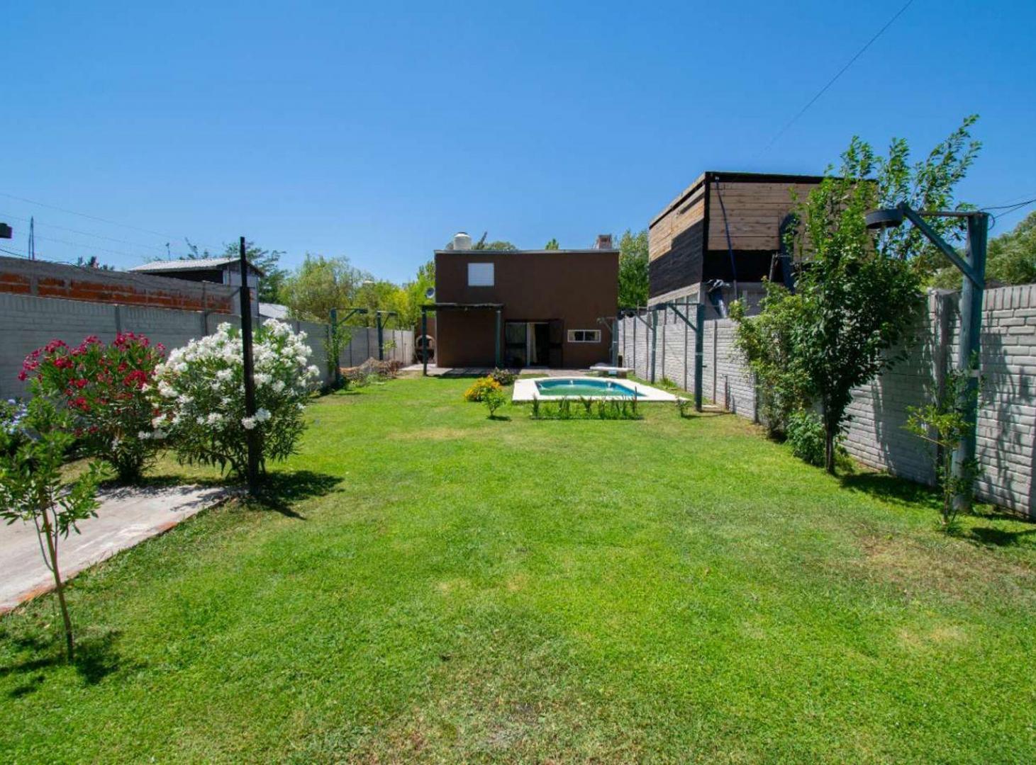 Foto de CASA EN VENTA - ARTURO SEGUI, imagen 2