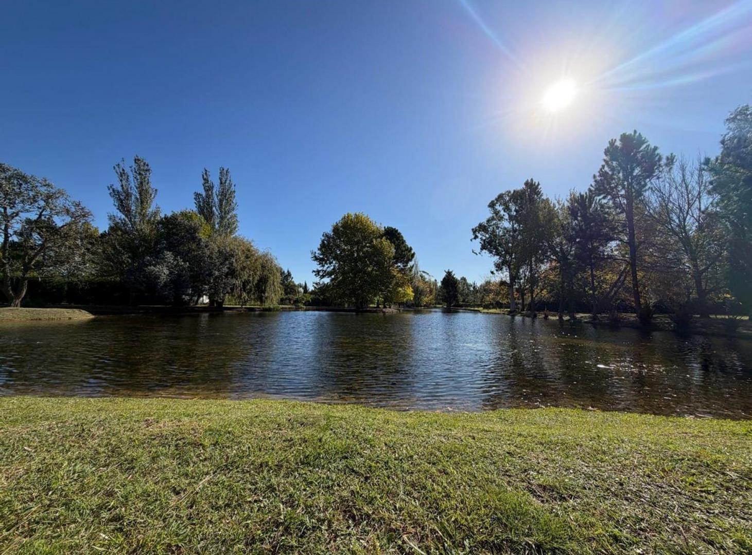 Foto de LOTE EN VENTA EN MIRALAGOS, imagen 3