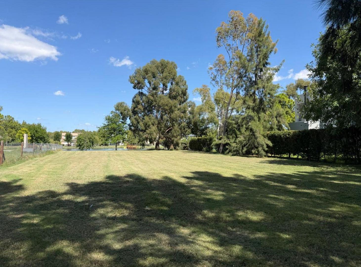 Foto de LOTE EN VENTA EN MIRALAGOS, imagen 2