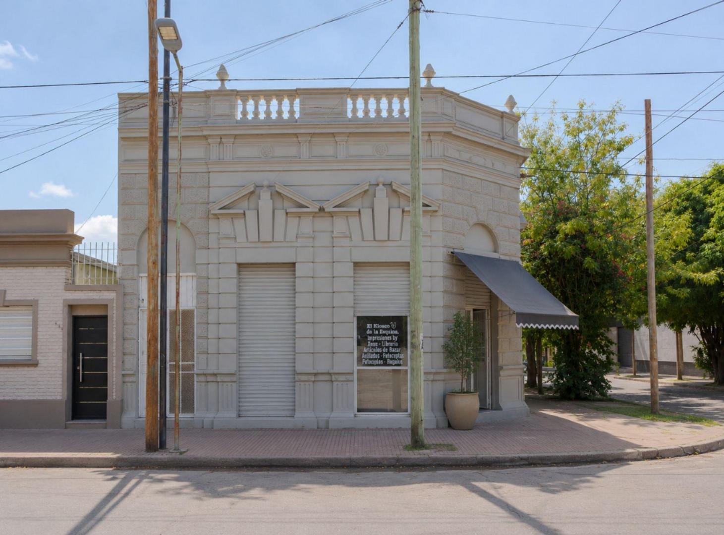 Foto de Local en venta en La Plata, imagen 1