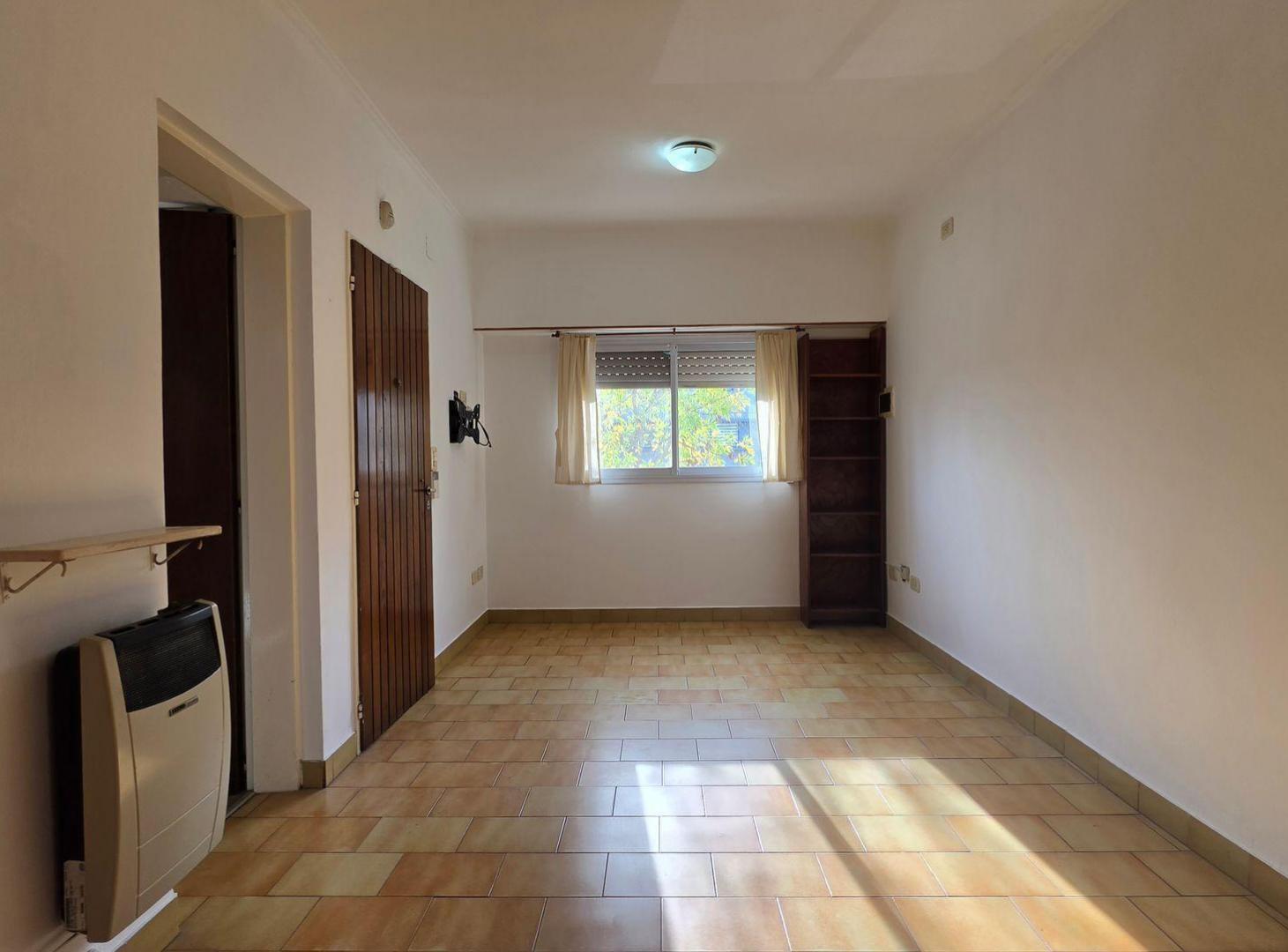 Foto de DEPARTAMENTO EN VENTA LA PLATA CON COCHERA, imagen 1