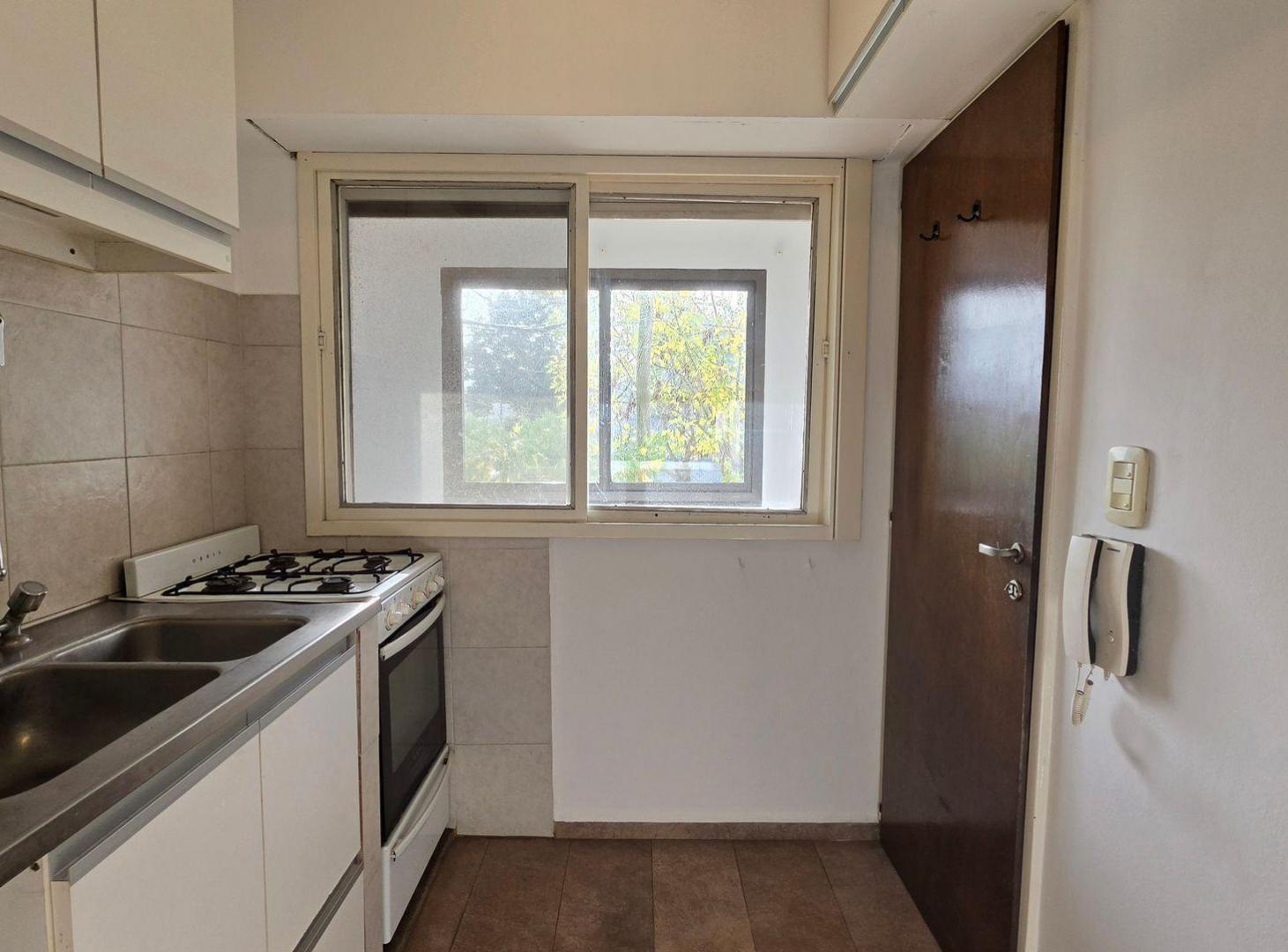 Foto de DEPARTAMENTO EN VENTA LA PLATA CON COCHERA, imagen 4