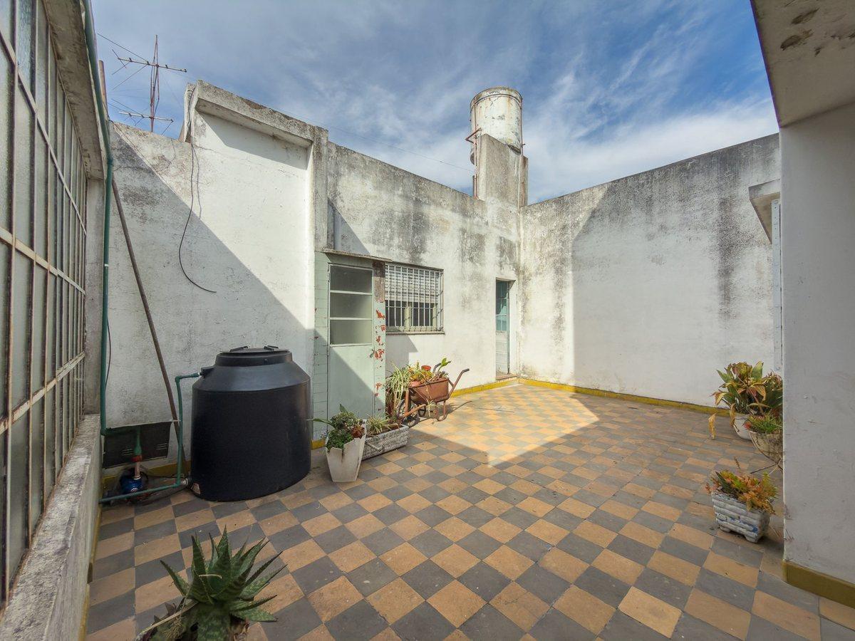 Foto de CASA EN VENTA RINGUELET, imagen 3
