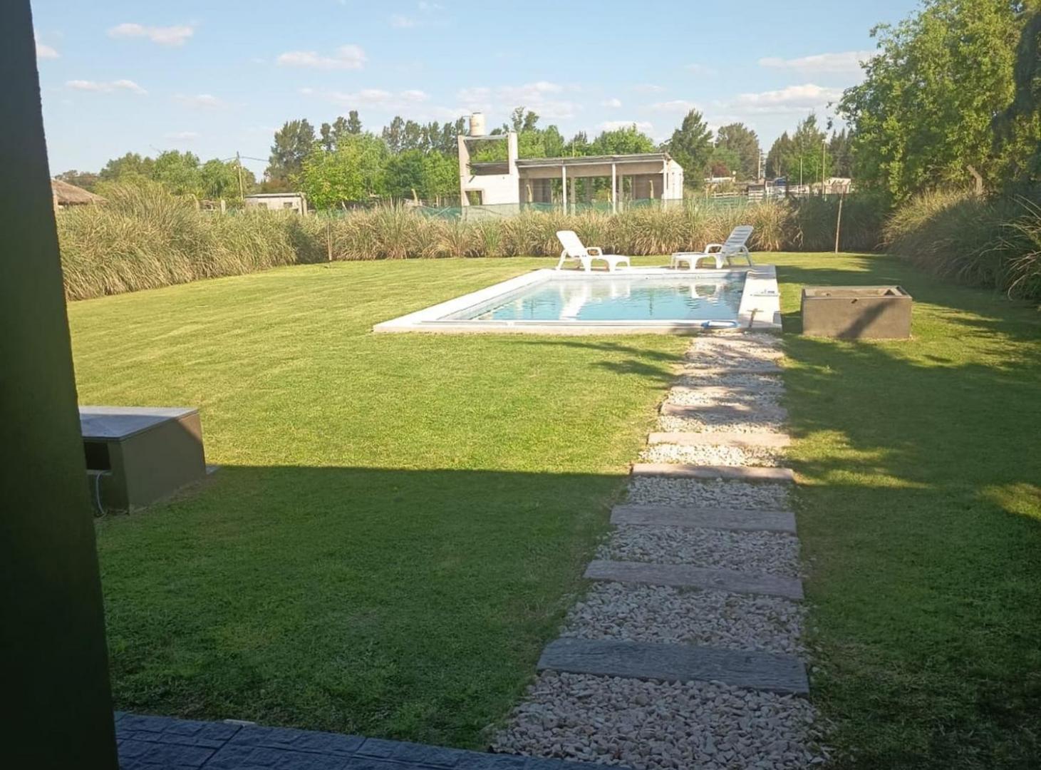 Foto de Casa en VENTA en Brandsen con Pileta, imagen 1