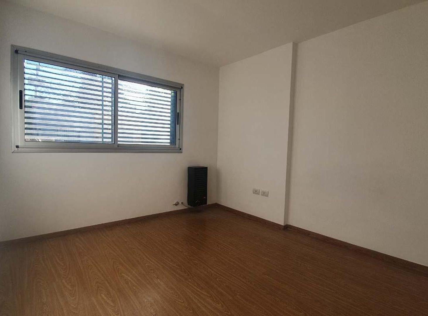 Foto de ALQUILER DEPARTAMENTO 1 DORMITORIO CON COCHERA, imagen 2