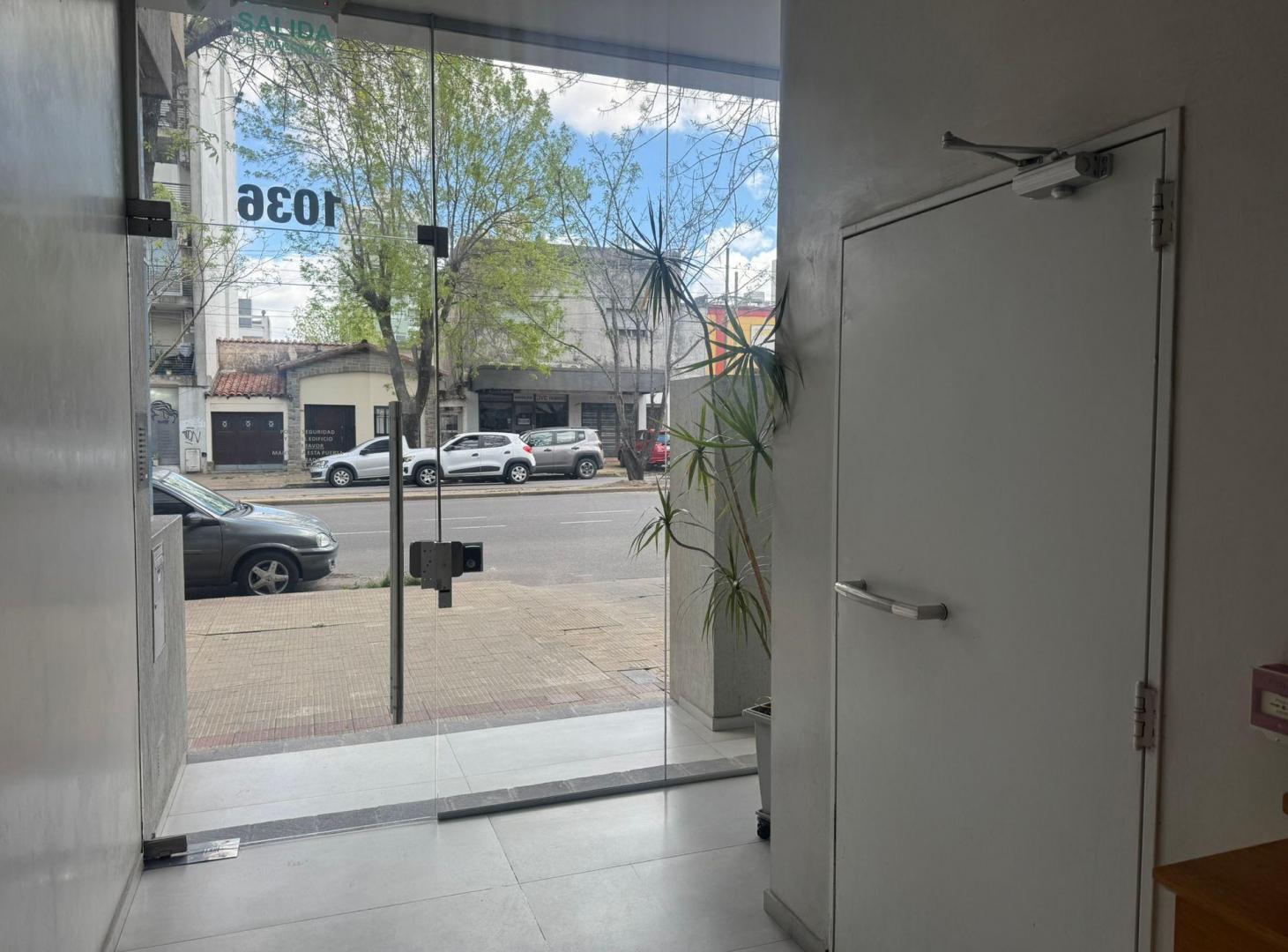 Foto de COCHERA EN VENTA LA PLATA, imagen 2