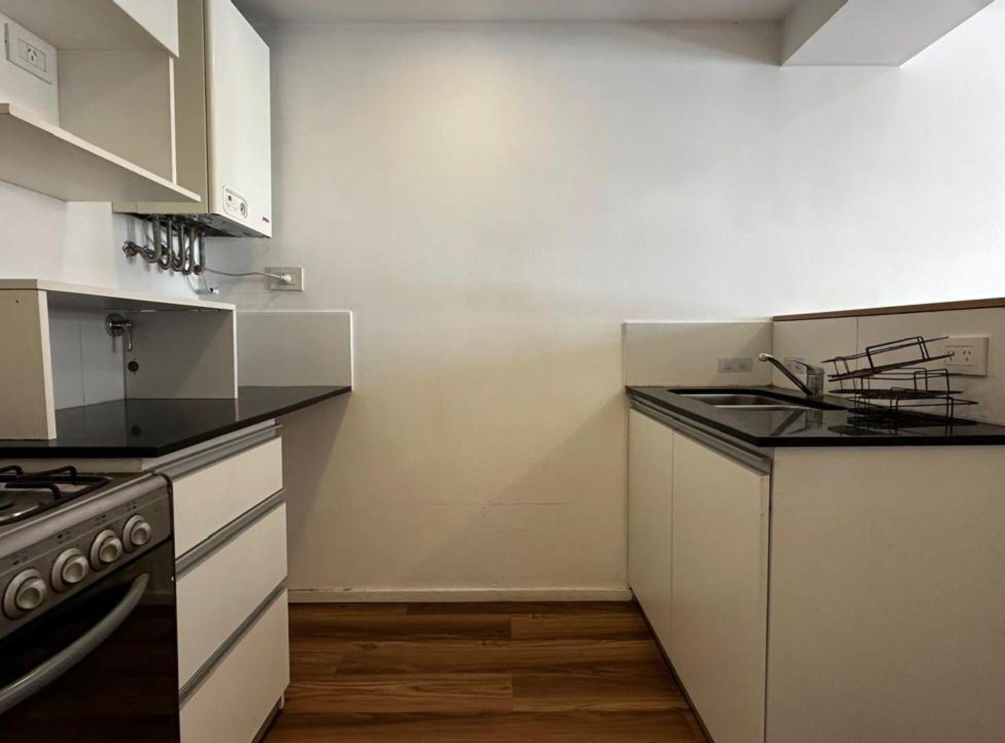 Foto de ALQUILER DEPARTAMENTO CON COCHERA DE 1 DORMITORIO, imagen 4