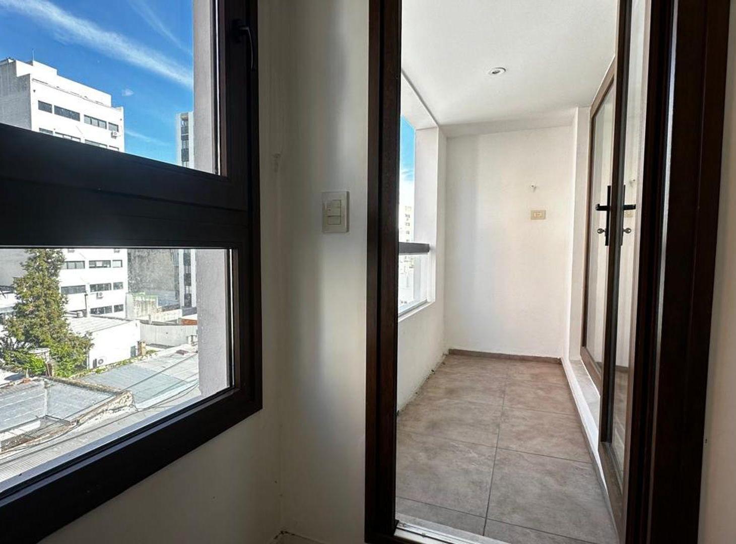 Foto de ALQUILER DEPARTAMENTO CON COCHERA DE 1 DORMITORIO, imagen 5