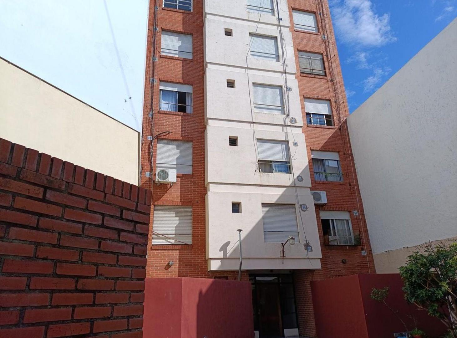 Foto de DEPARTAMENTO EN ALQUILER LA PLATA, imagen 1