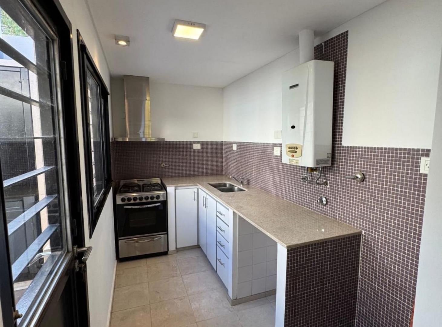 Foto de CASA EN ALQUILER EN LA PLATA, imagen 3