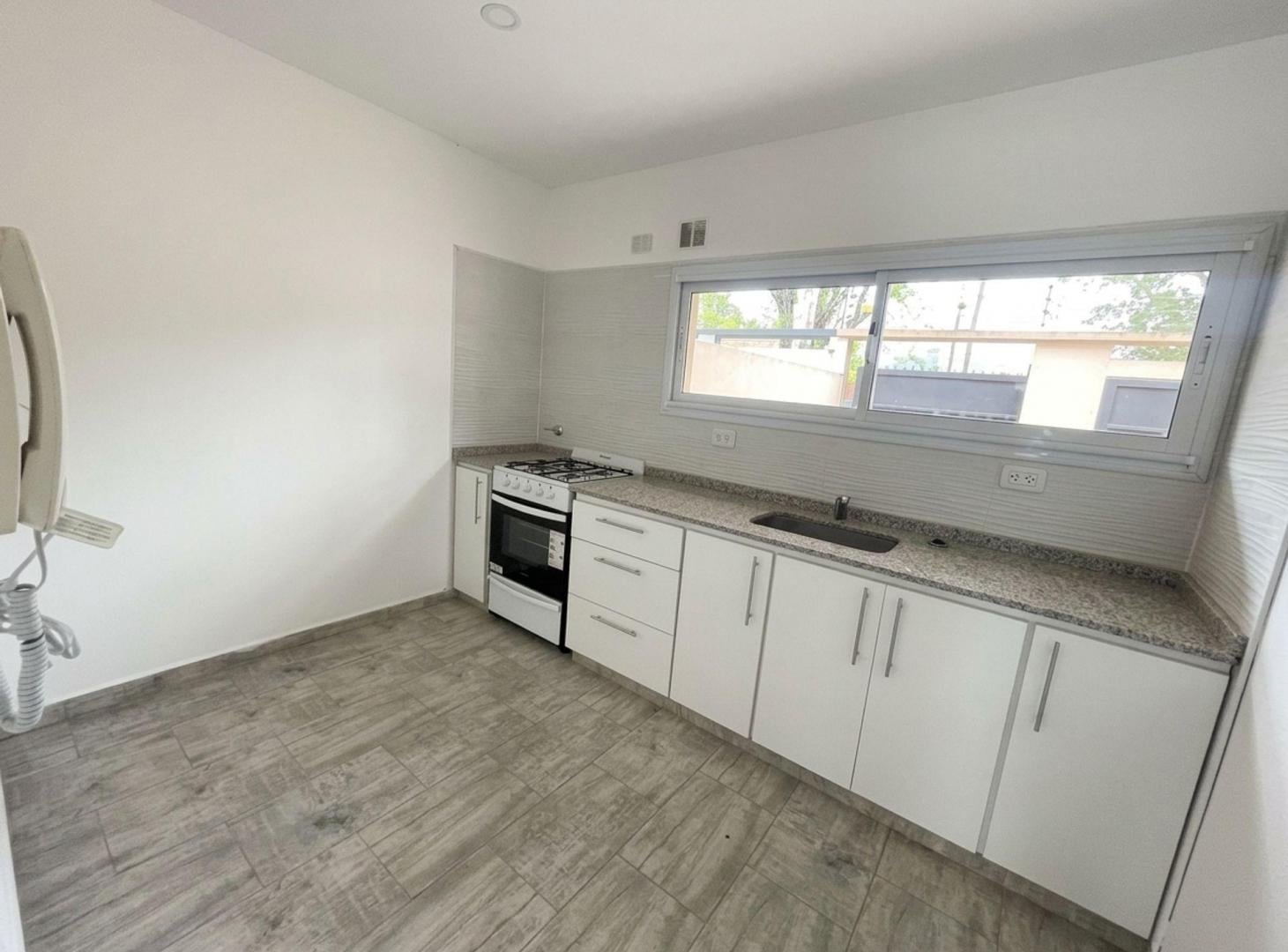Foto de CASA EN VENTA EN CITY BELL, imagen 3