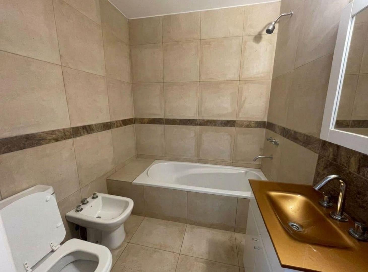 Foto de CASA EN VENTA EN CITY BELL, imagen 5