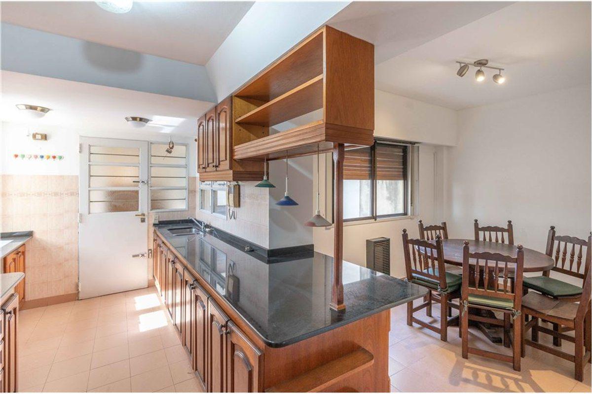 Foto de Venta depto. 4 amb. dependencias, Avellaneda, imagen 5