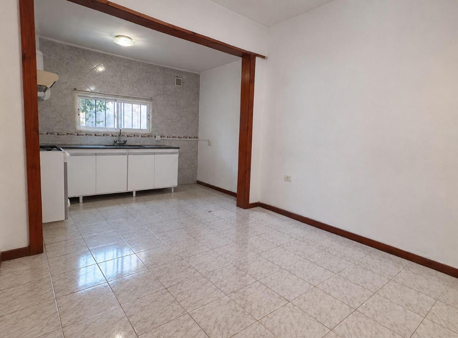 Foto de CASAS EN VENTA LA PLATA, imagen 2