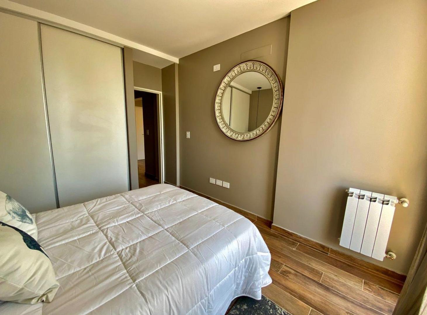 Foto de VENTA DEPARTAMENTO 3 DORMITORIOS en LA PLATA CASCO, imagen 5