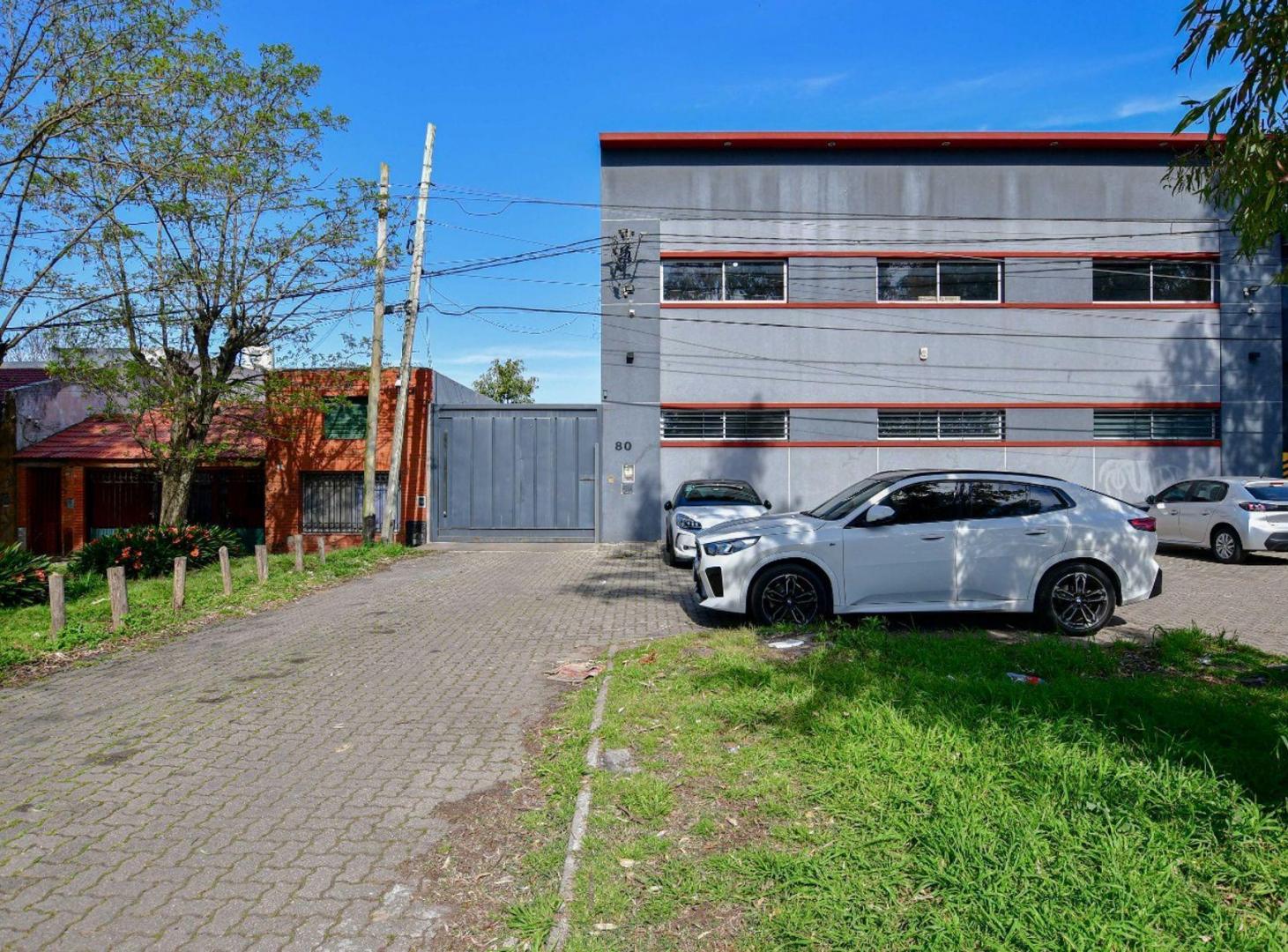 Foto de DEPOSITO EN VENTA LA PLATA, imagen 1