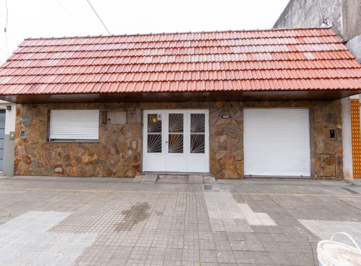 Foto de CASA EN VENTA LA PLATA, imagen 2