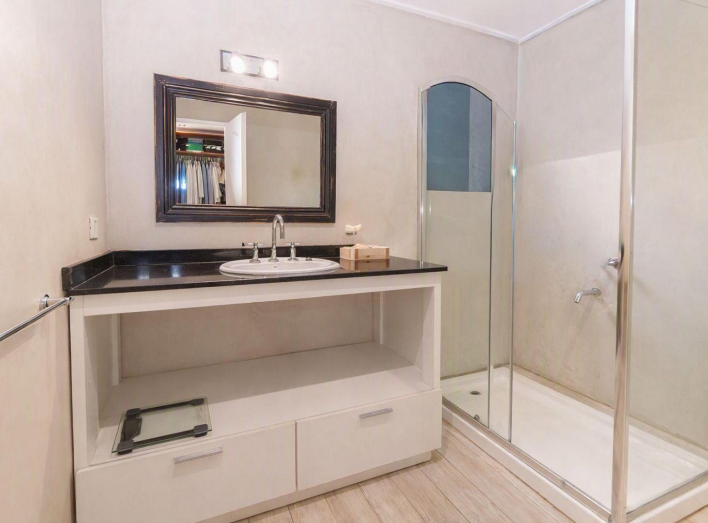 Foto de Casa 3 dormitorios con jardin, quincho y pileta, imagen 5