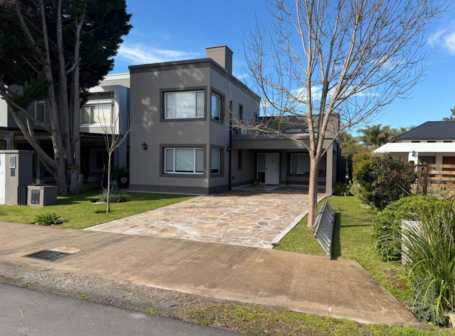 Foto de VENTA CASA DE 4 AMB CON PILETA EN EL GOLF AMOBLADA, imagen 3