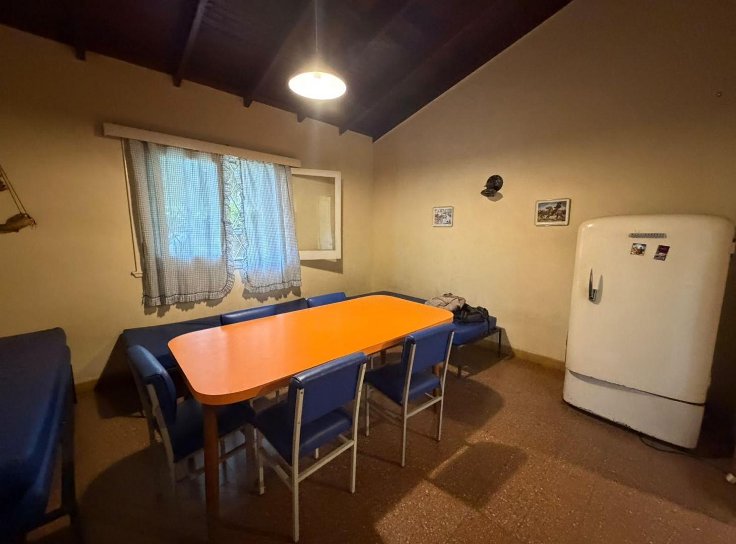 Foto de VENTA DE CASA A RECICLAR A METROS DE LA LAGUNA, imagen 3