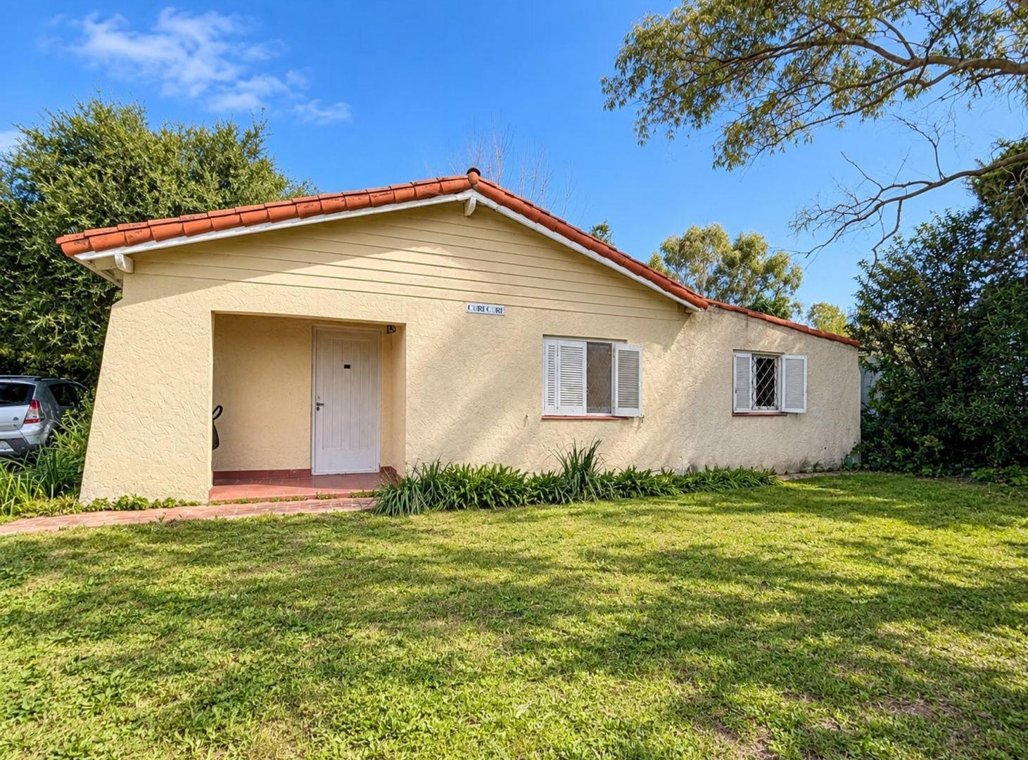 Foto de VENTA DE CASA A RECICLAR A METROS DE LA LAGUNA, imagen 2
