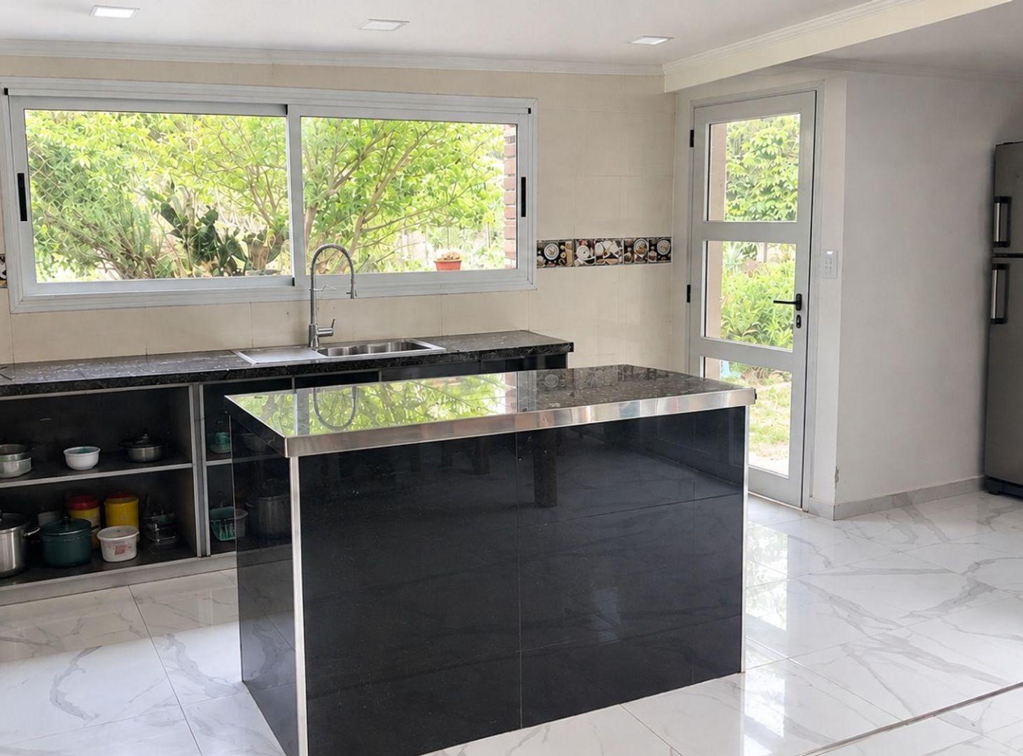 Foto de CASA EN VENTA EN BRANDSEN, imagen 2