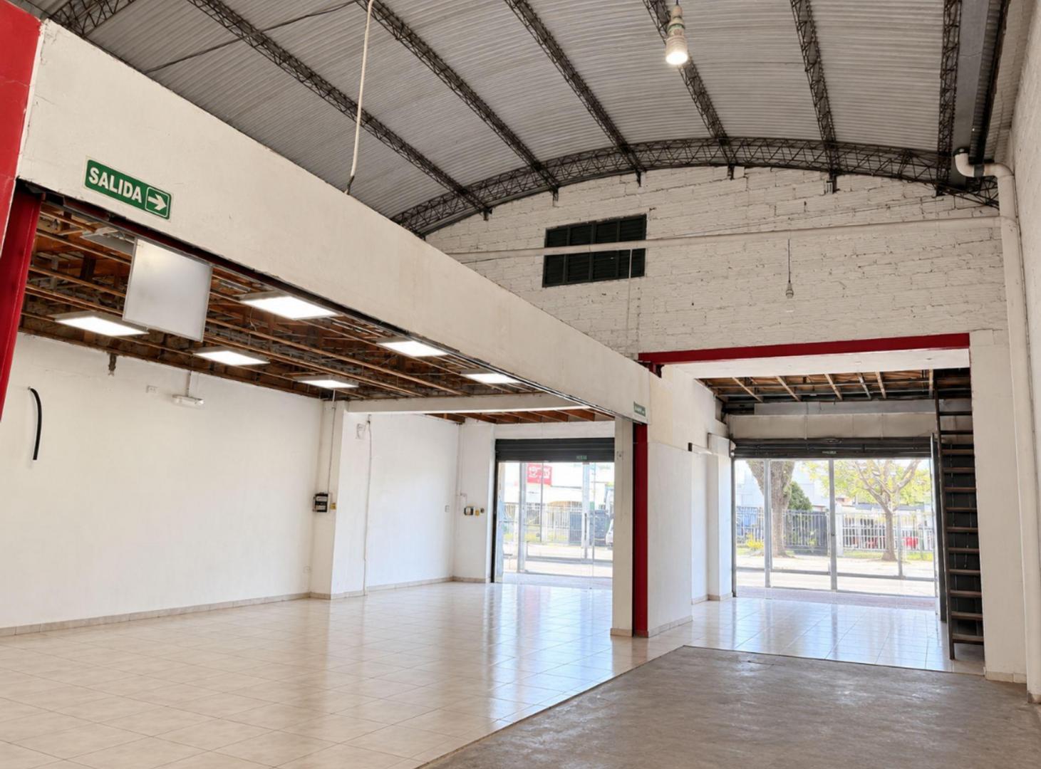 Foto de GALPÓN EN VENTA LA PLATA, imagen 3