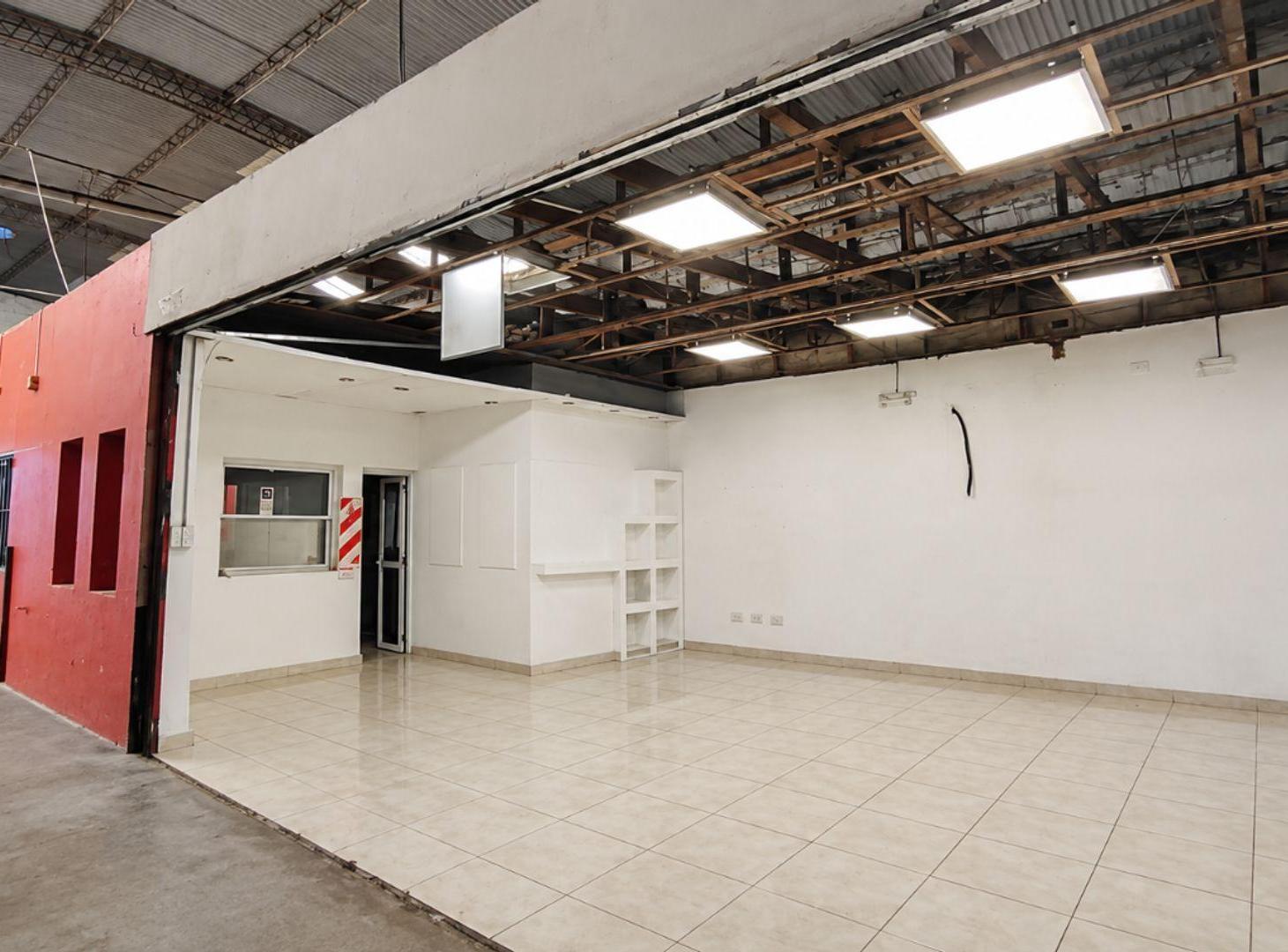 Foto de GALPÓN EN VENTA LA PLATA, imagen 4