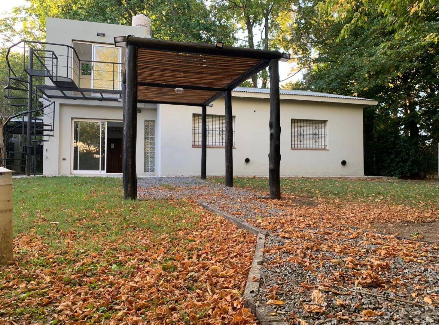 Foto de VENTA CASA EN VILLA ELISA - CALLE 415 Y 24, imagen 2