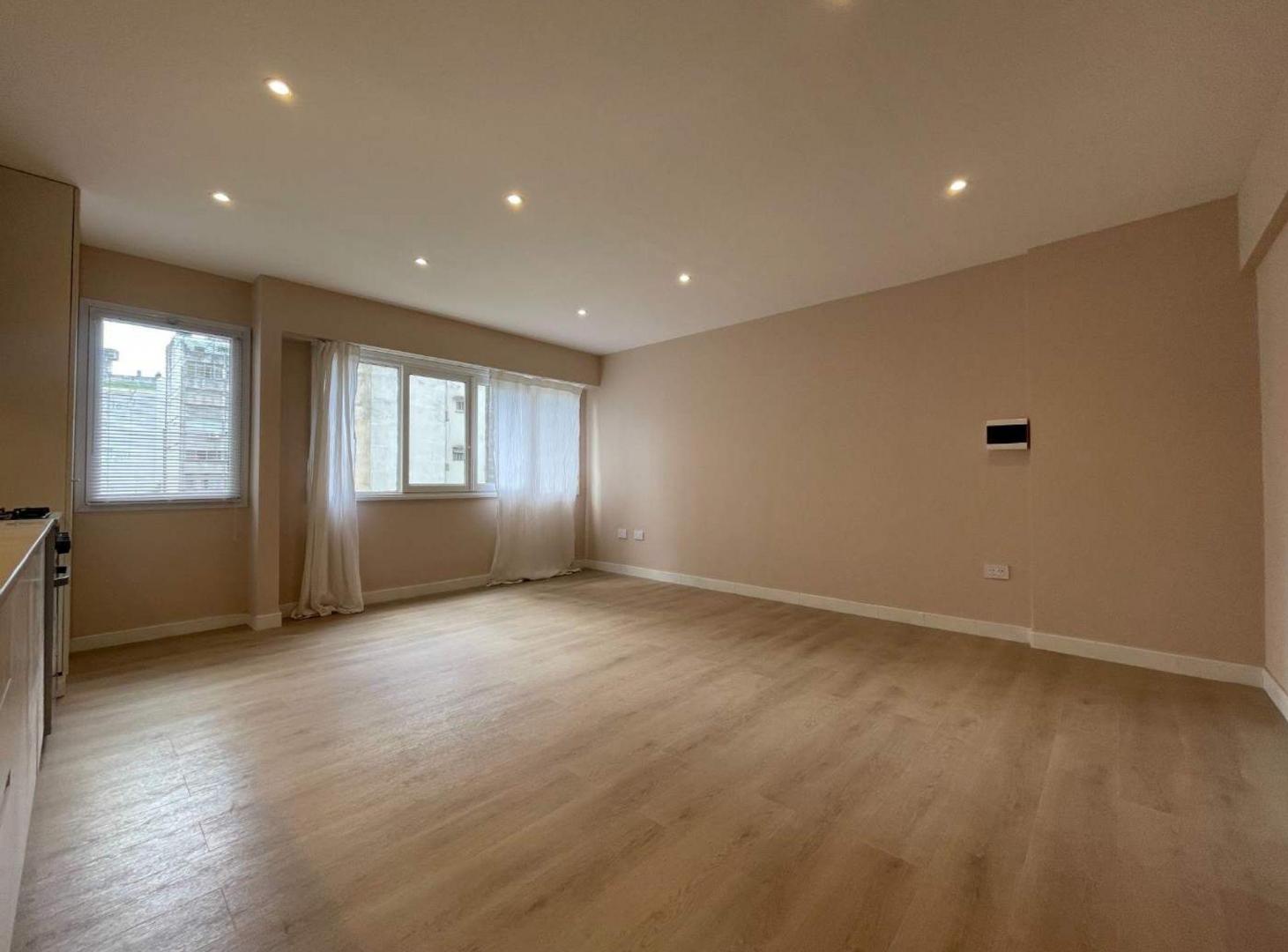 Foto de Departamento en VENTA 1 dorm. La Plata microcentro, imagen 2