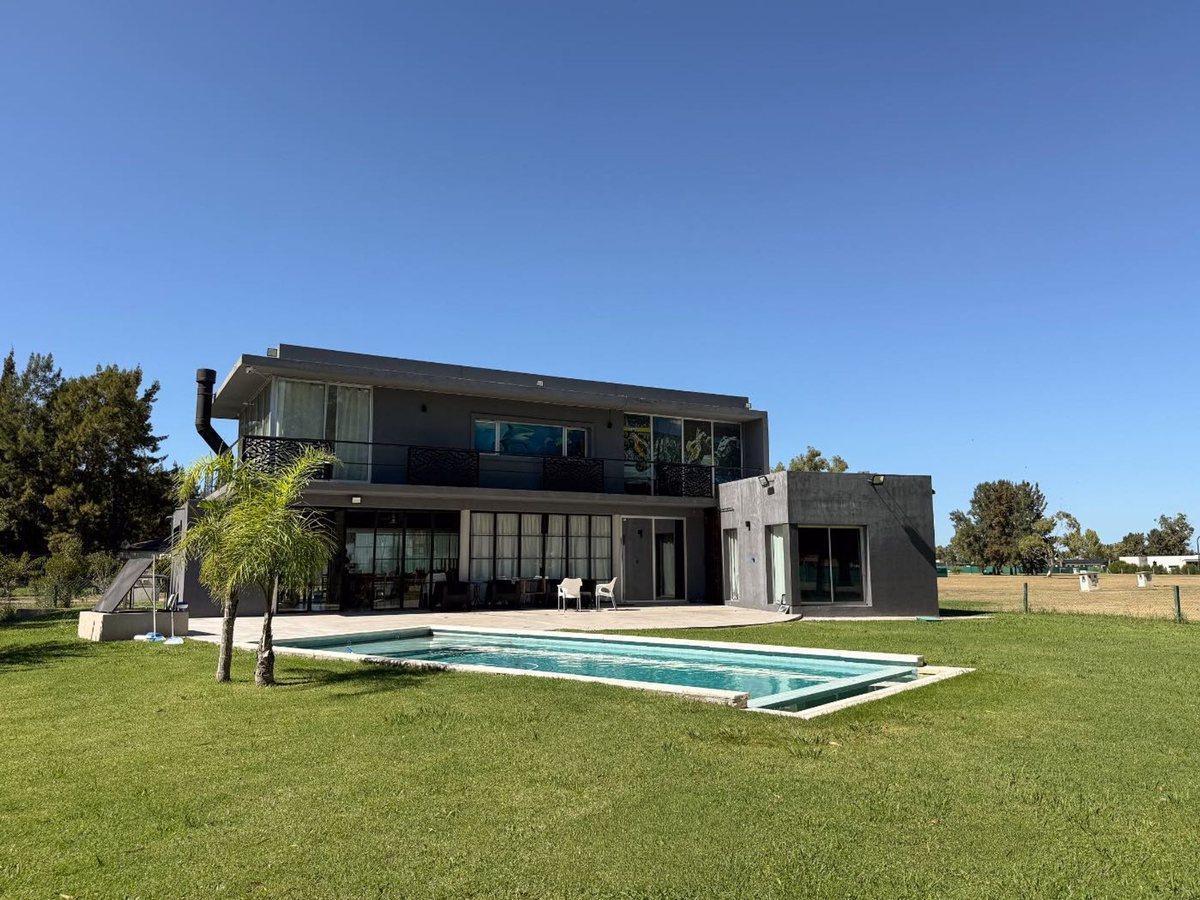 Foto de CASA EN VENTA AREA 60, imagen 2