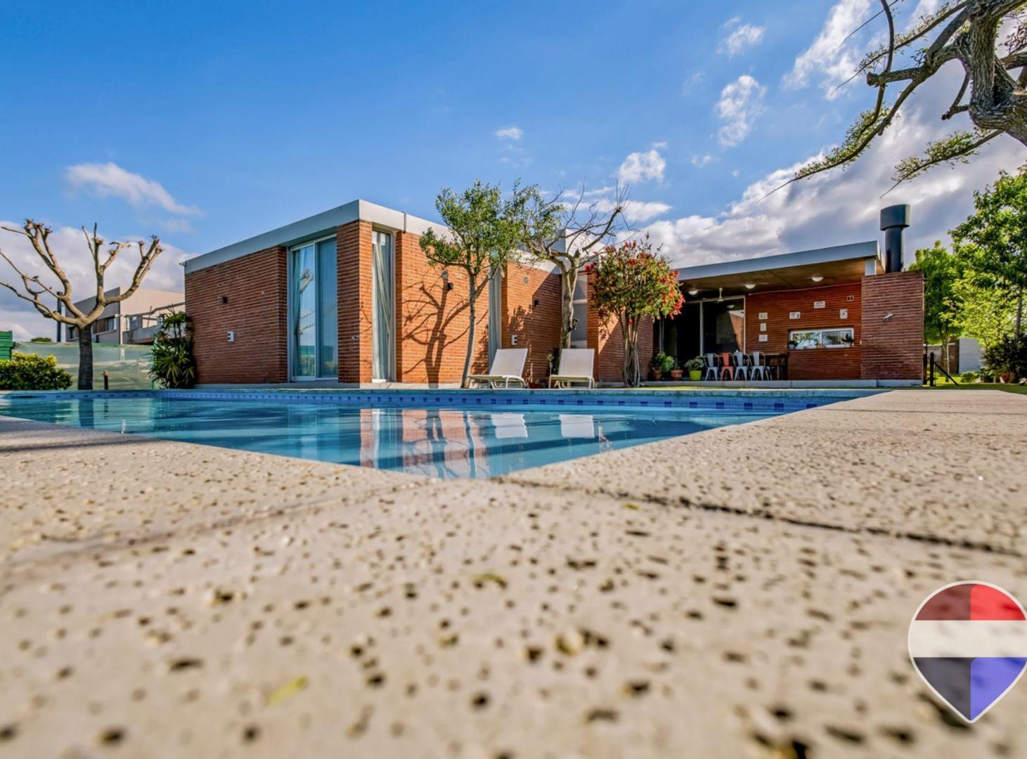 Foto de CASA VENTA GREENVILLE HUDSON BERAZATEGUI, imagen 1